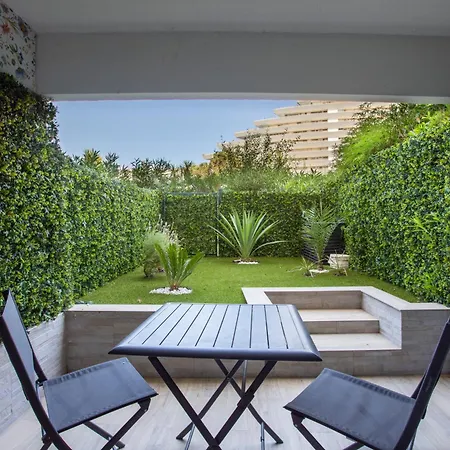 Cosy Marina Baie Des Anges * 卢贝新城